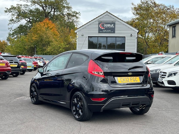 Used Ford Fiesta 2012 for sale - 76215282: Photo 5