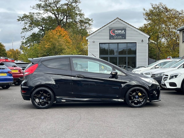 Used Ford Fiesta 2012 for sale - 76215282: Photo 8