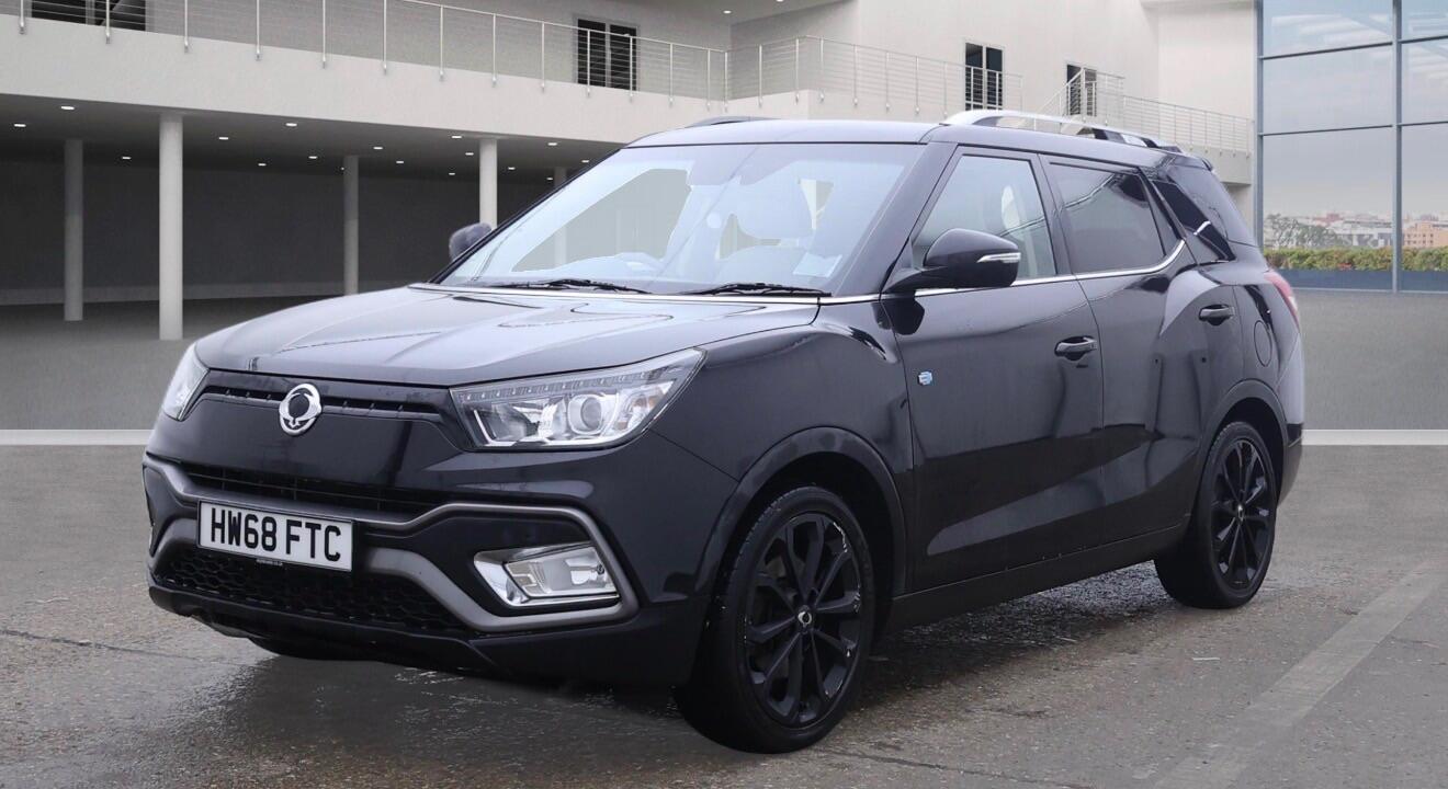 Used Ssangyong Tivoli 2018 for sale - 77215314: Photo 2