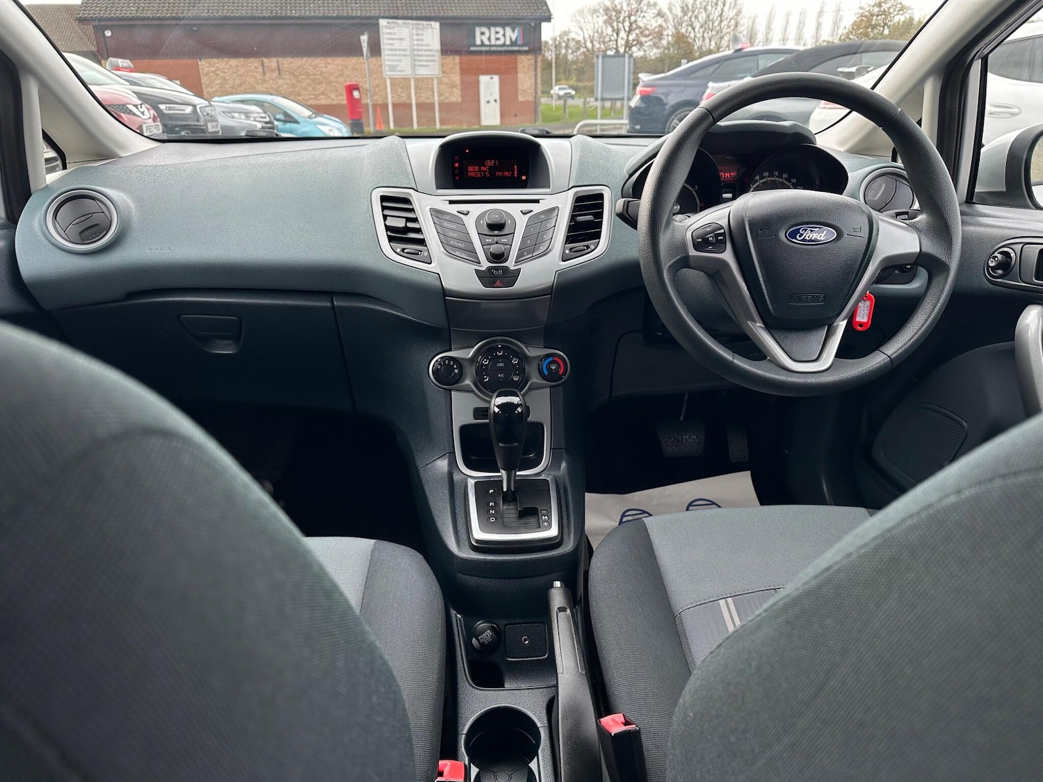 Used Ford Fiesta 2010 for sale - 76562286: Photo 5