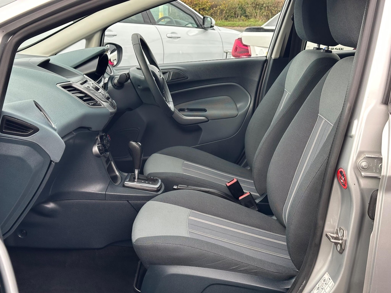 Used Ford Fiesta 2010 for sale - 76562286: Photo 7