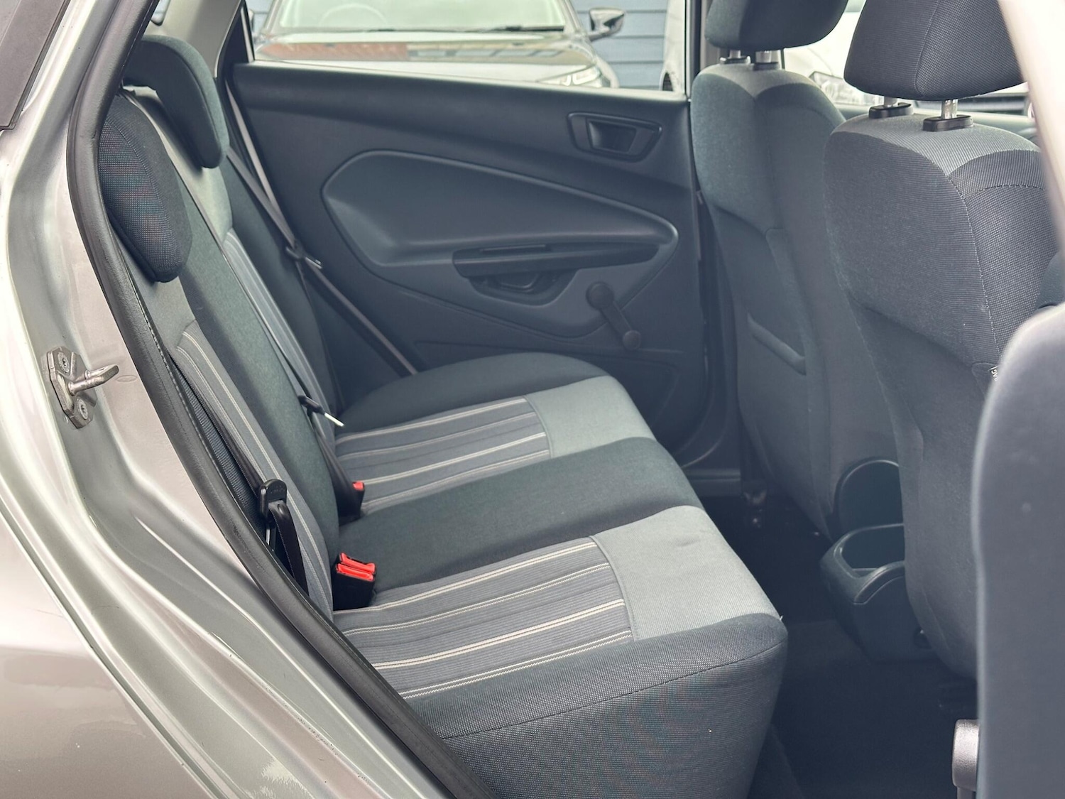 Used Ford Fiesta 2010 for sale - 76562286: Photo 9