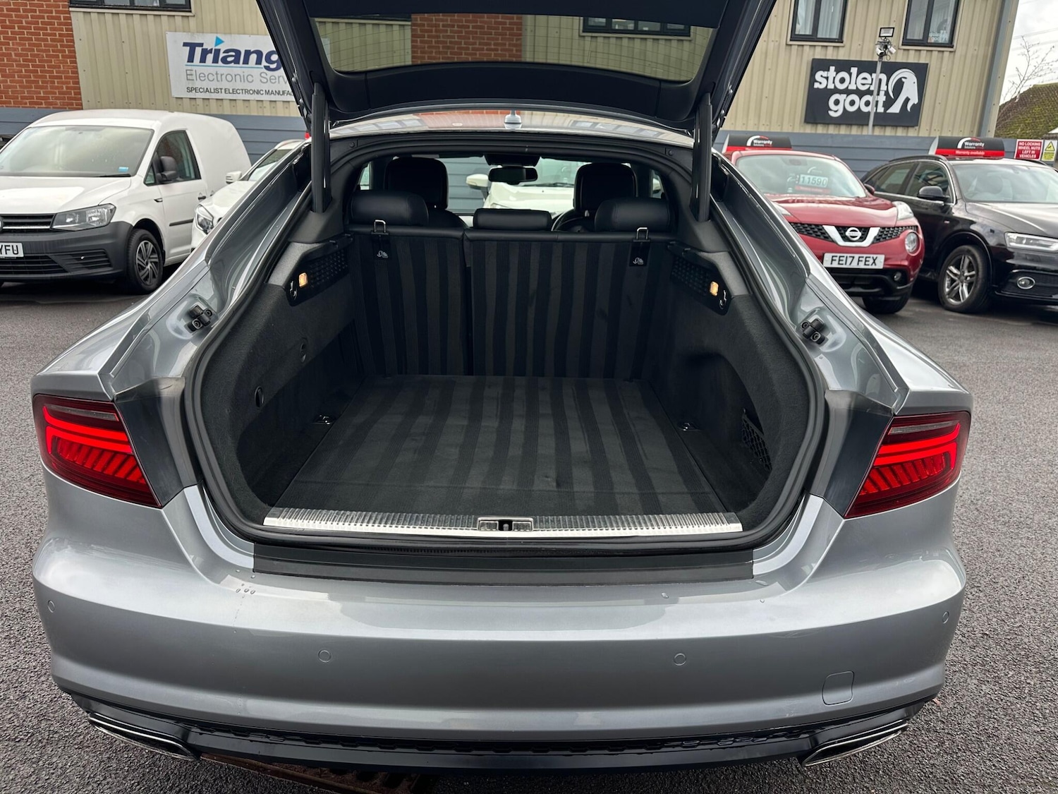 Used Audi A7 2015 for sale - 76562509: Photo 16