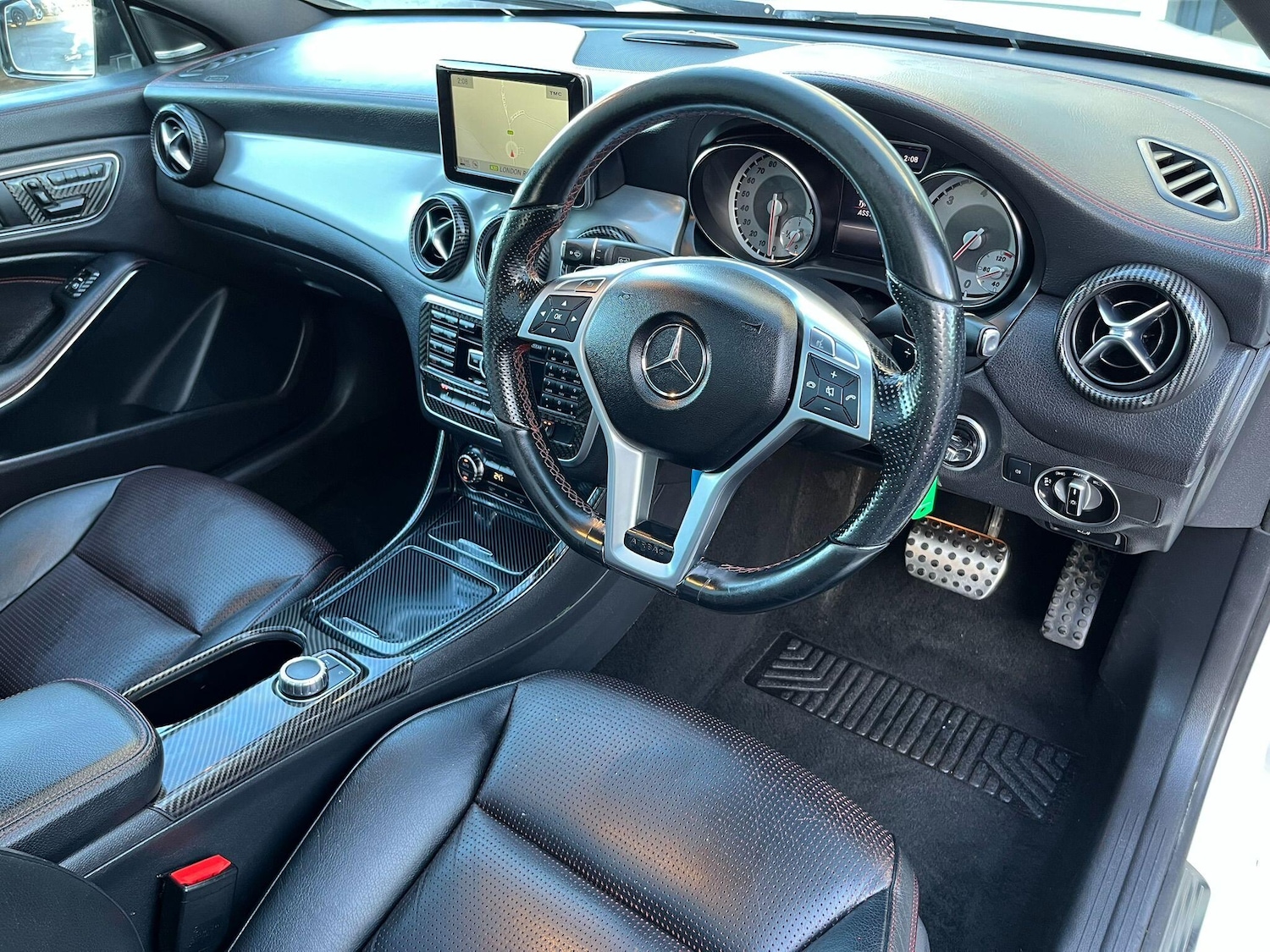 Used Mercedes-Benz CLA 2013 for sale - 77130653: Photo 13