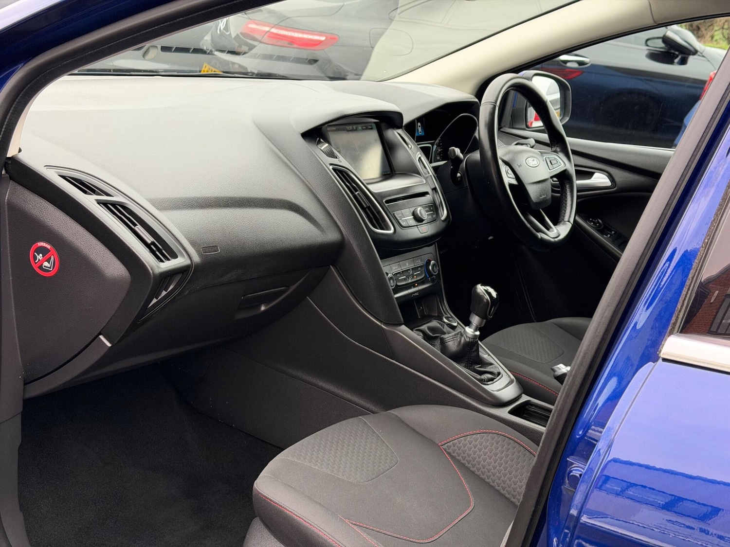 Used Ford Focus 2015 for sale - 77625106: Photo 11