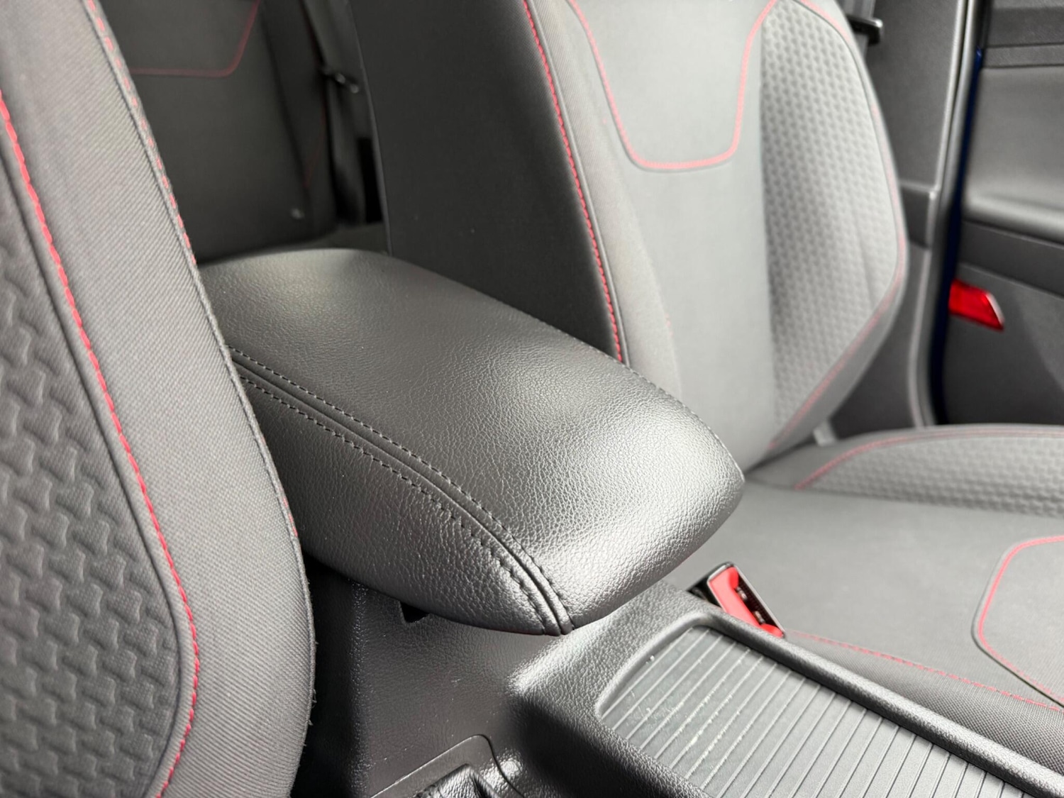 Used Ford Focus 2015 for sale - 77625106: Photo 30