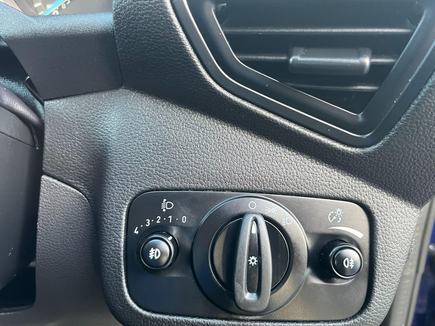 Used Ford Grand C-Max 2016 for sale - 76743225: Photo 18