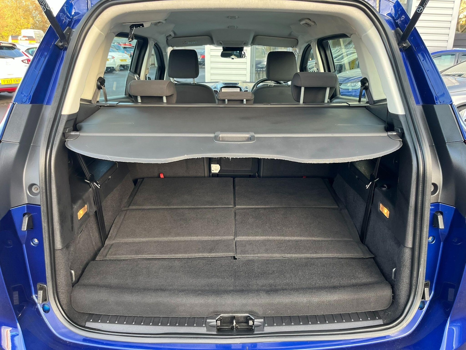 Used Ford Grand C-Max 2016 for sale - 76743225: Photo 37