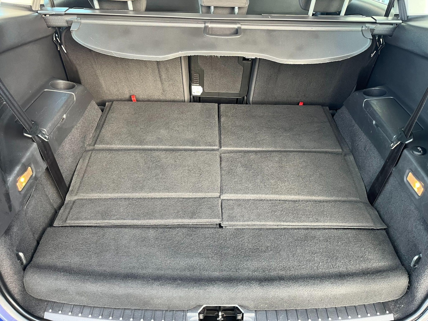 Used Ford Grand C-Max 2016 for sale - 76743225: Photo 38