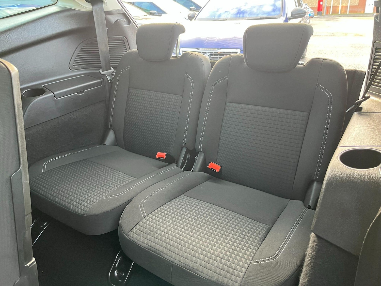 Used Ford Grand C-Max 2016 for sale - 76743225: Photo 46