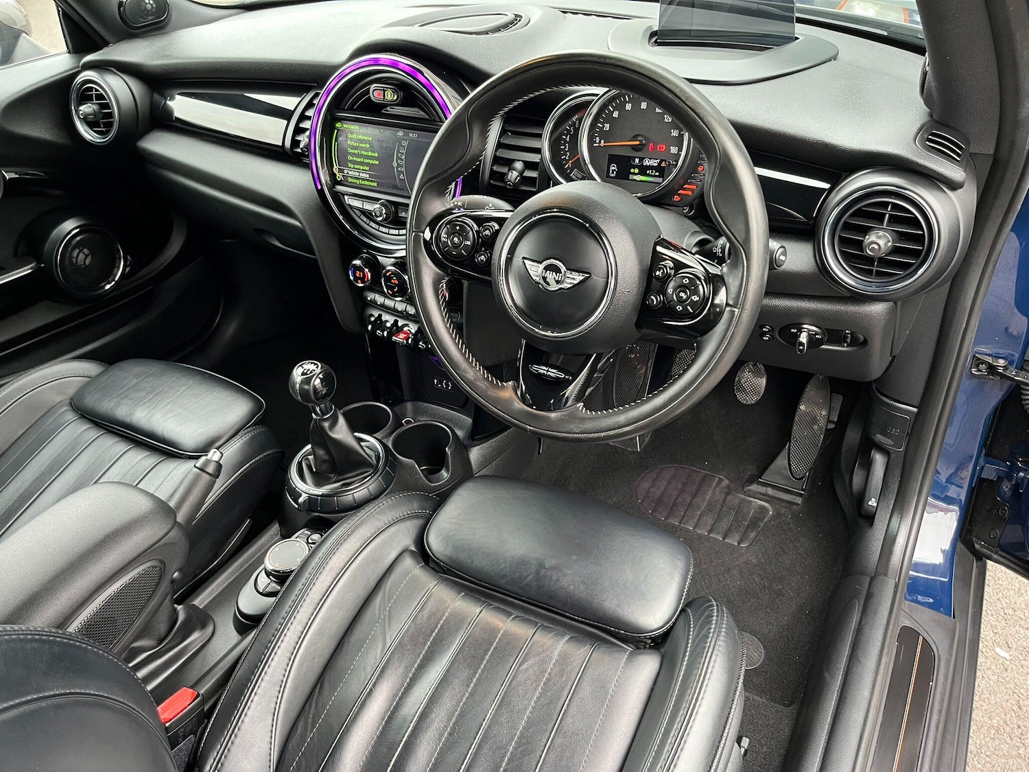 Used MINI Hatch 2017 for sale - 76239460: Photo 12