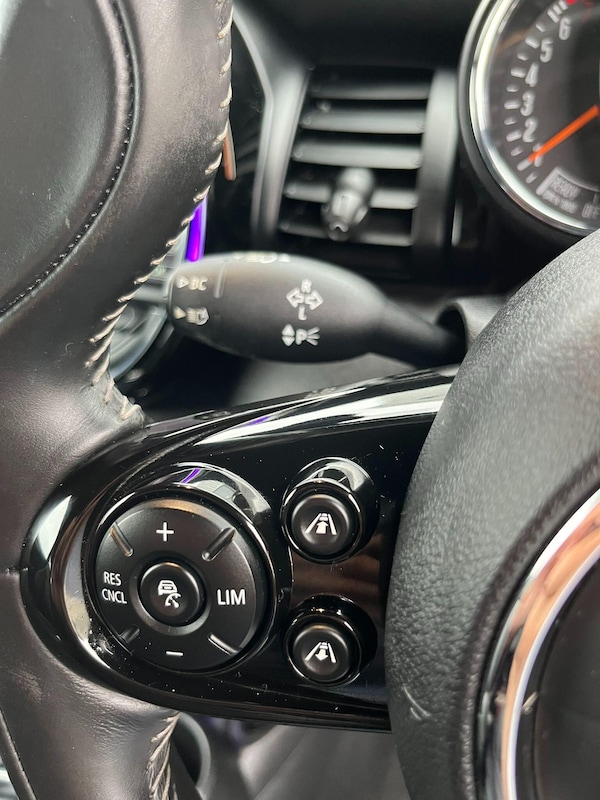 Used MINI Hatch 2017 for sale - 76239460: Photo 17