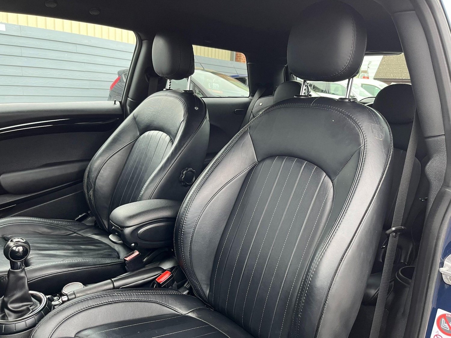 Used MINI Hatch 2017 for sale - 76239460: Photo 32