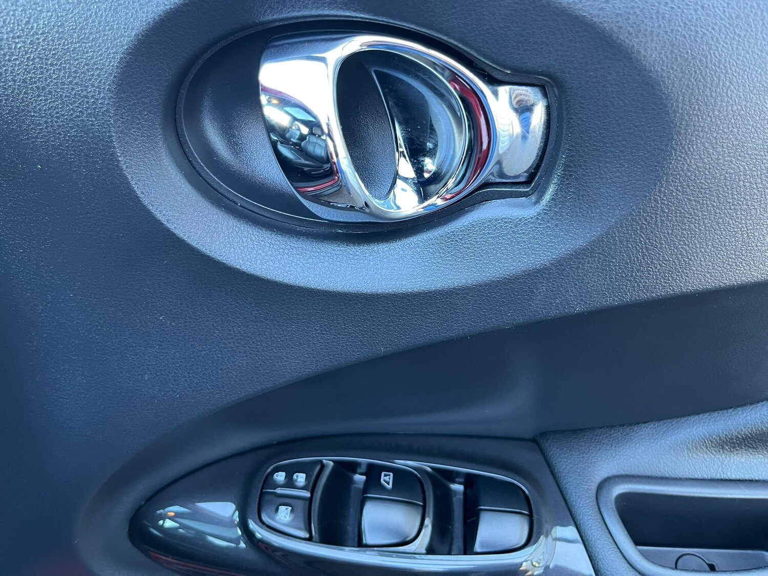 Used Nissan Juke 2017 for sale - 76189542: Photo 13