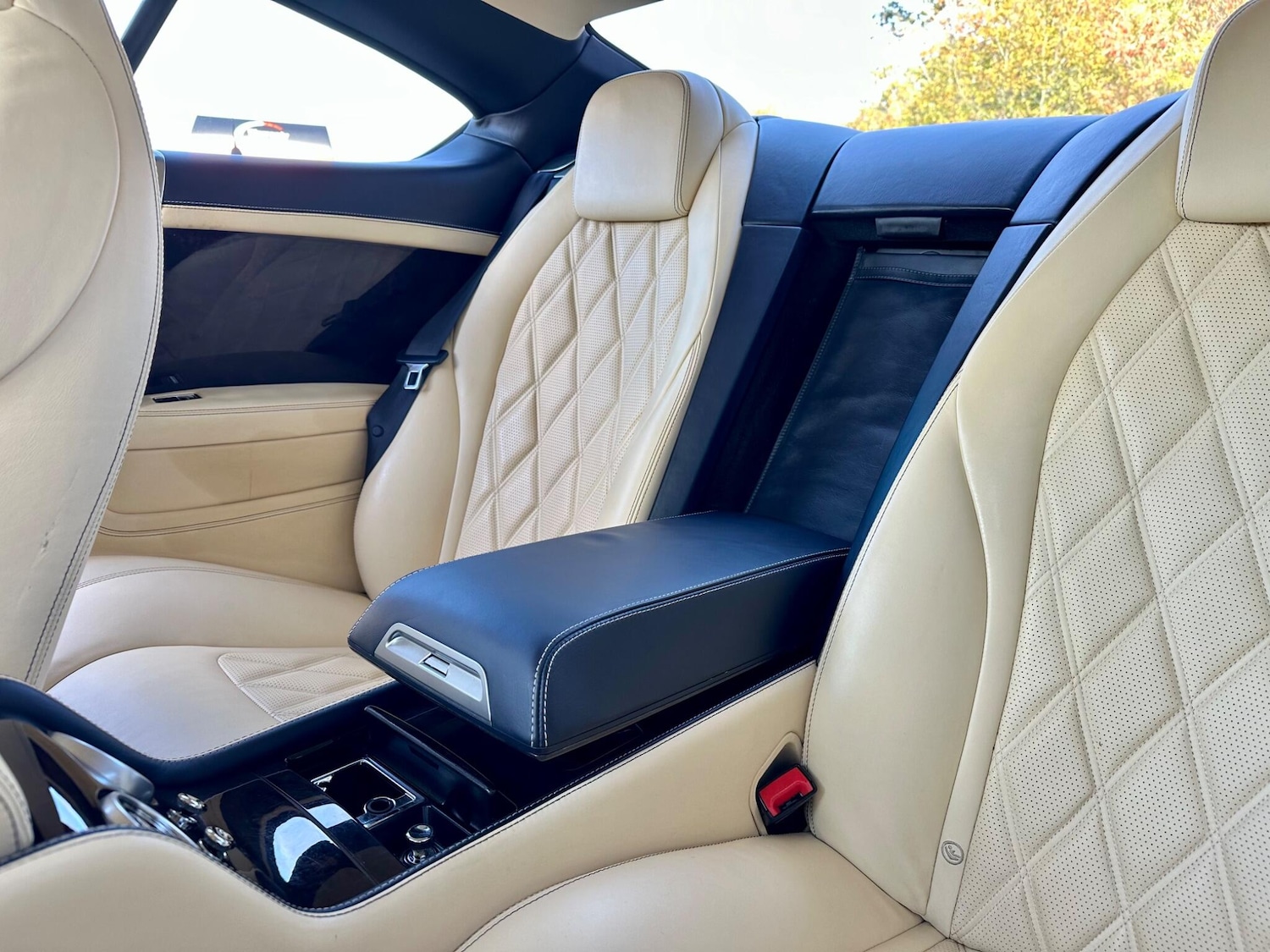 Used Bentley Continental 2011 for sale - 76425797: Photo 36