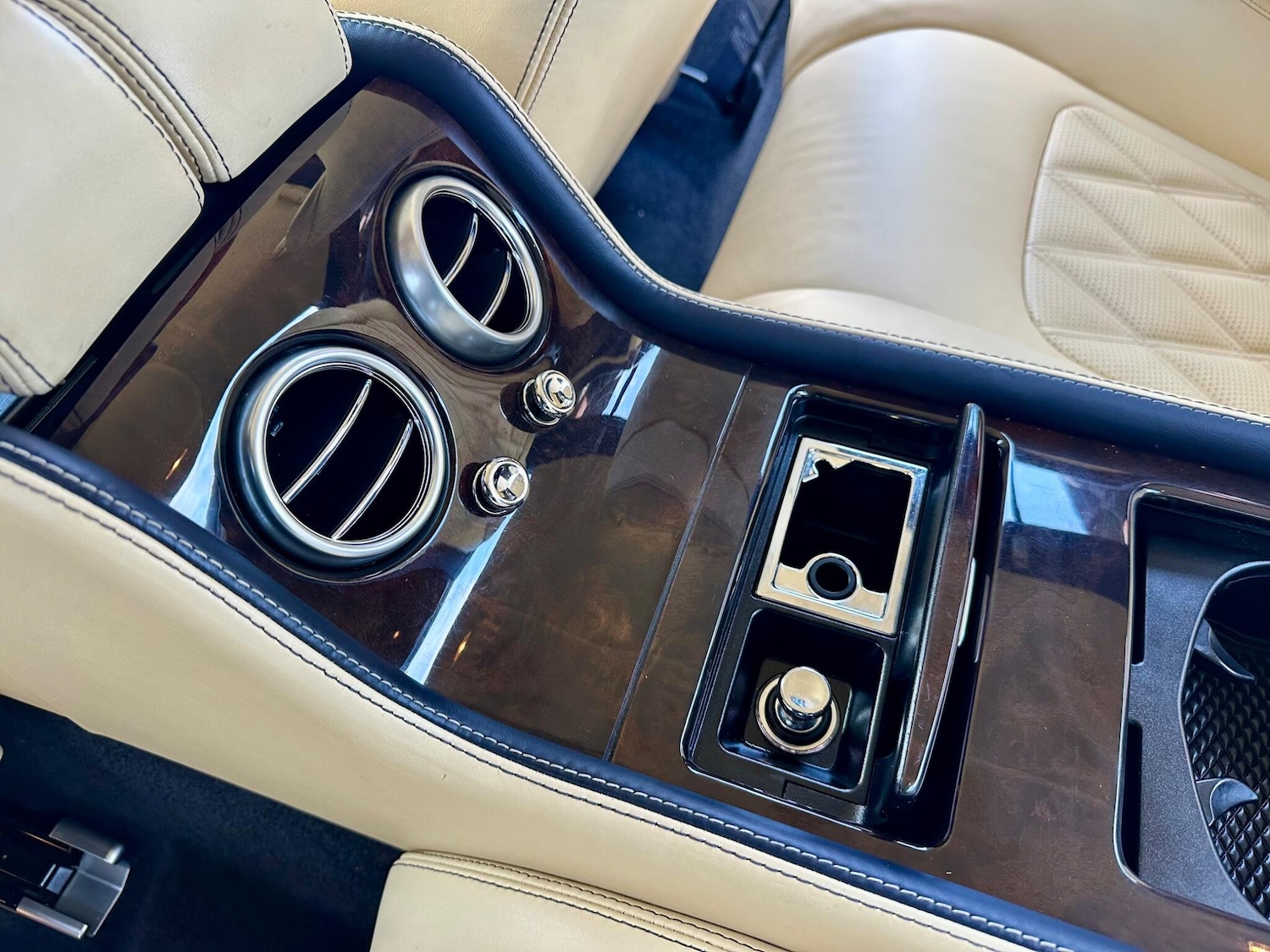 Used Bentley Continental 2011 for sale - 76425797: Photo 39