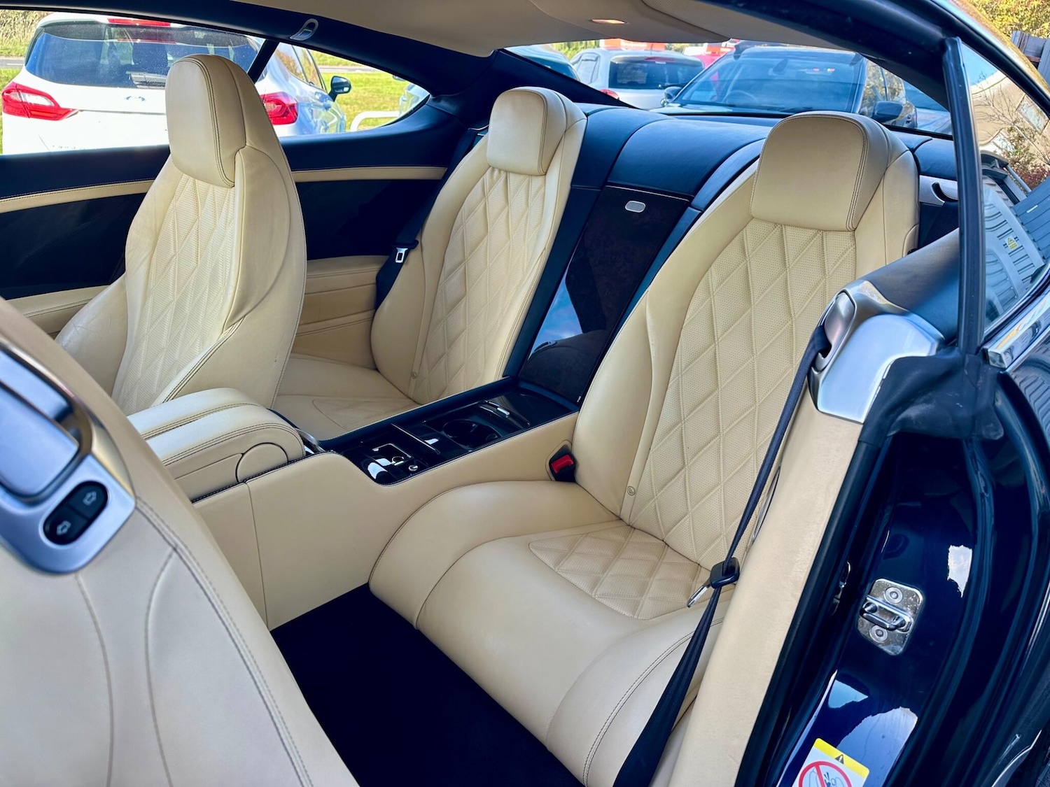 Used Bentley Continental 2011 for sale - 76425797: Photo 9