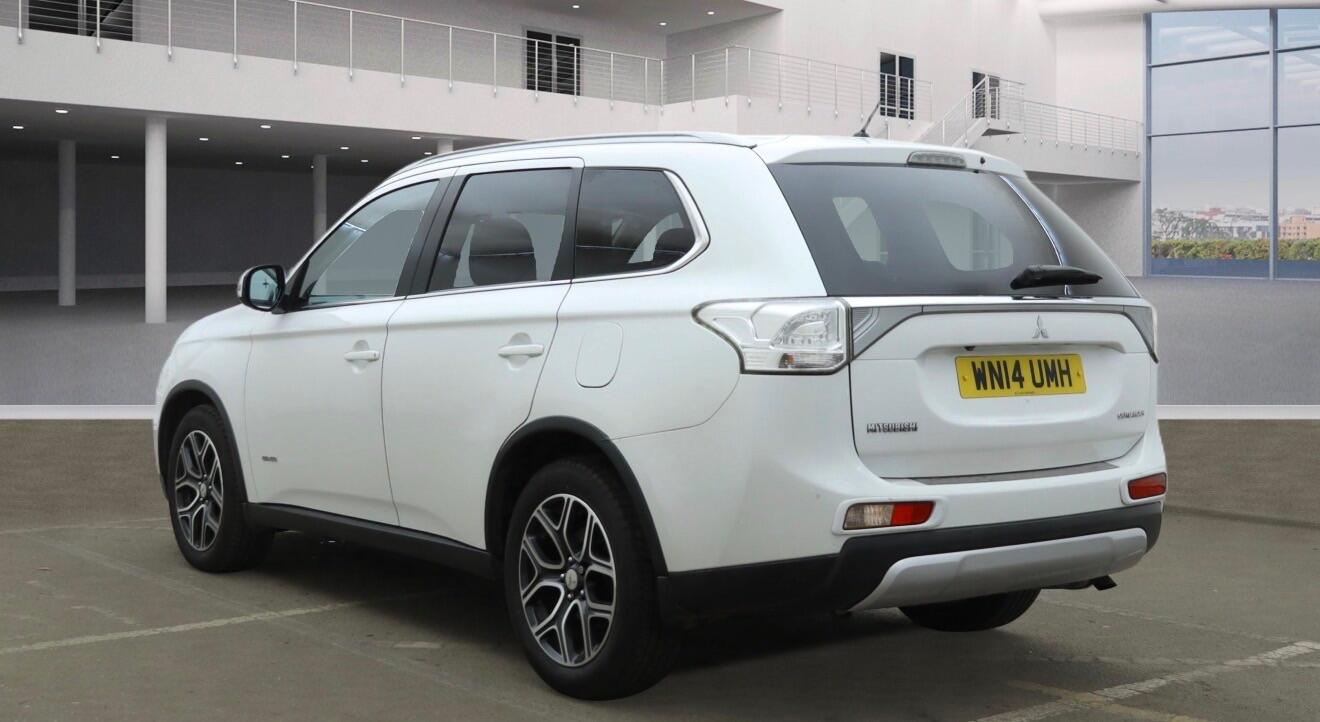 Used Mitsubishi Outlander 2014 for sale - 77155732: Photo 5