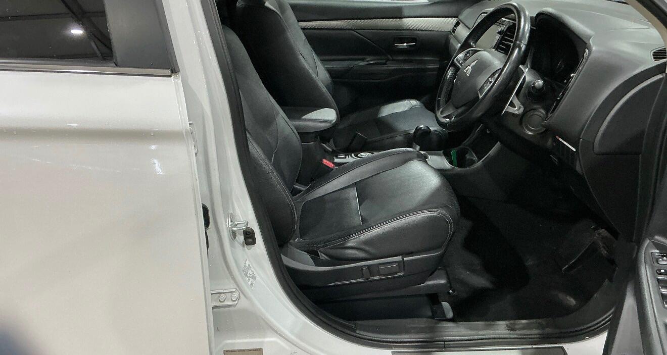 Used Mitsubishi Outlander 2014 for sale - 77155732: Photo 7