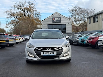 Used Hyundai i30 2012 for sale - 77054007: Photo