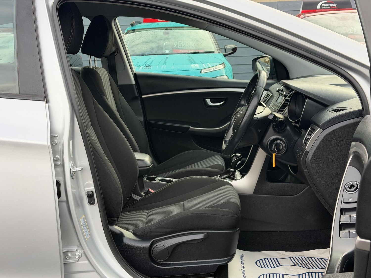 Used Hyundai i30 2012 for sale - 77054007: Photo 6