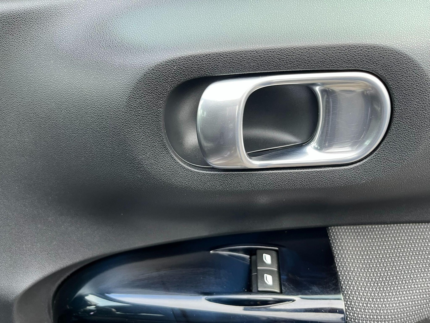 Used Citroen C4 Cactus 2015 for sale - 76498594: Photo 10