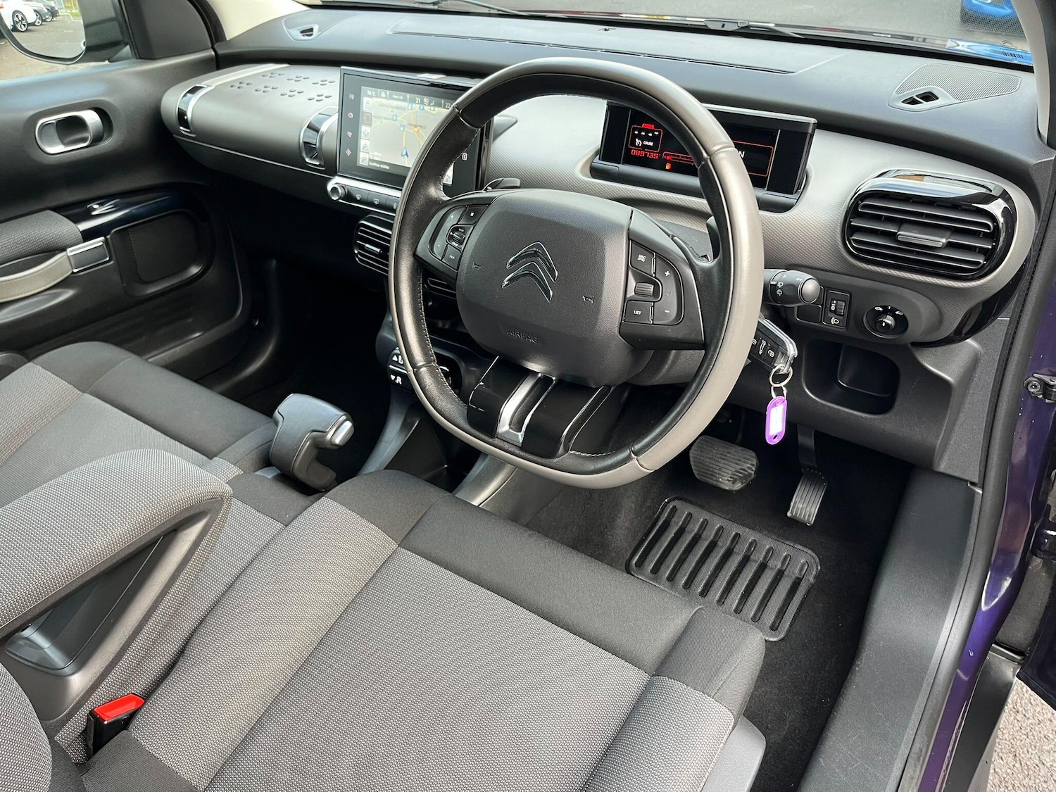 Used Citroen C4 Cactus 2015 for sale - 76498594: Photo 11