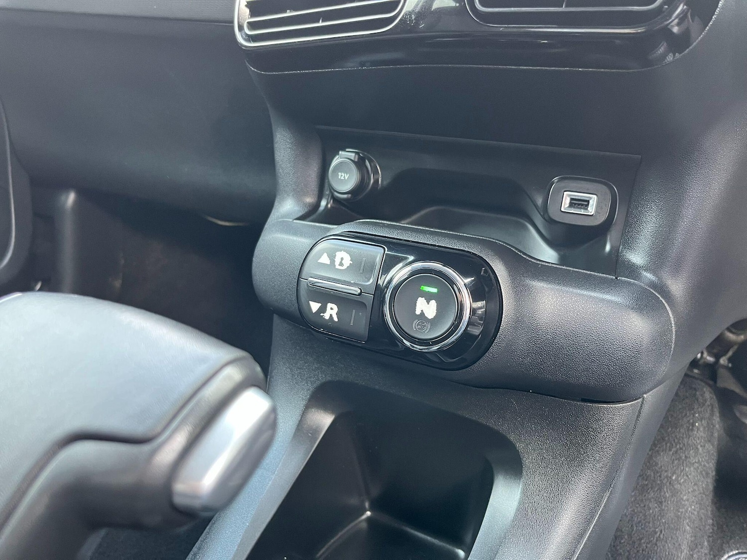 Used Citroen C4 Cactus 2015 for sale - 76498594: Photo 23