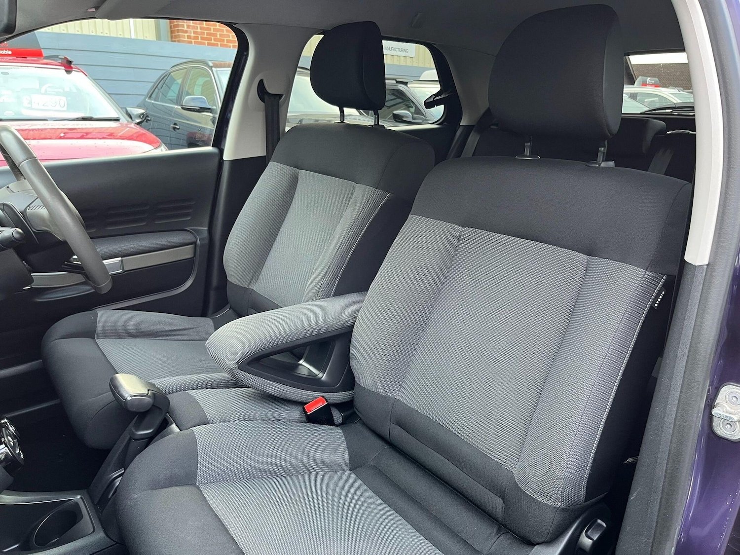 Used Citroen C4 Cactus 2015 for sale - 76498594: Photo 26