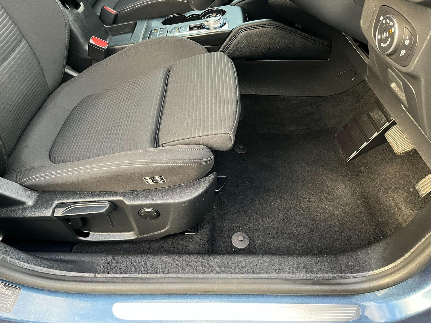 Used Ford Focus 2020 for sale - 76633467: Photo 11