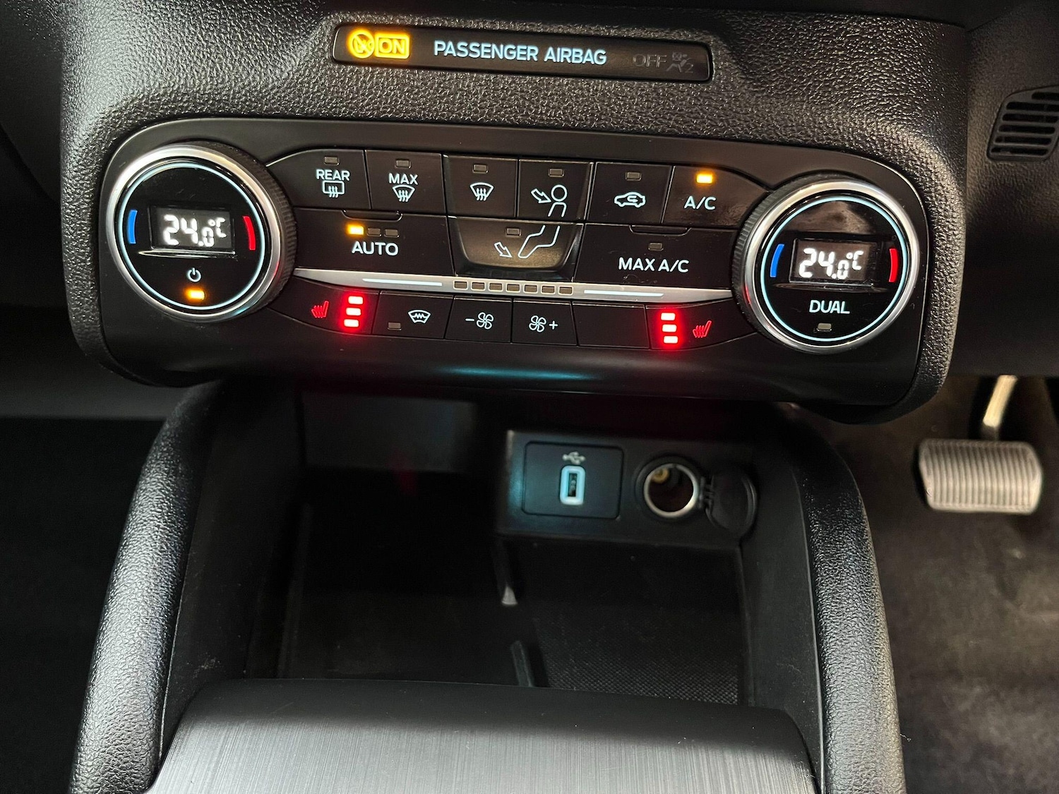 Used Ford Focus 2020 for sale - 76633467: Photo 24