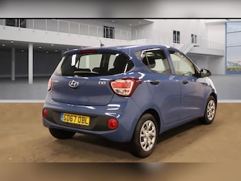 Used Hyundai i10 2017 for sale - 75941680: Photo