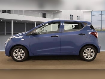Used Hyundai i10 2017 for sale - 75941680: Photo