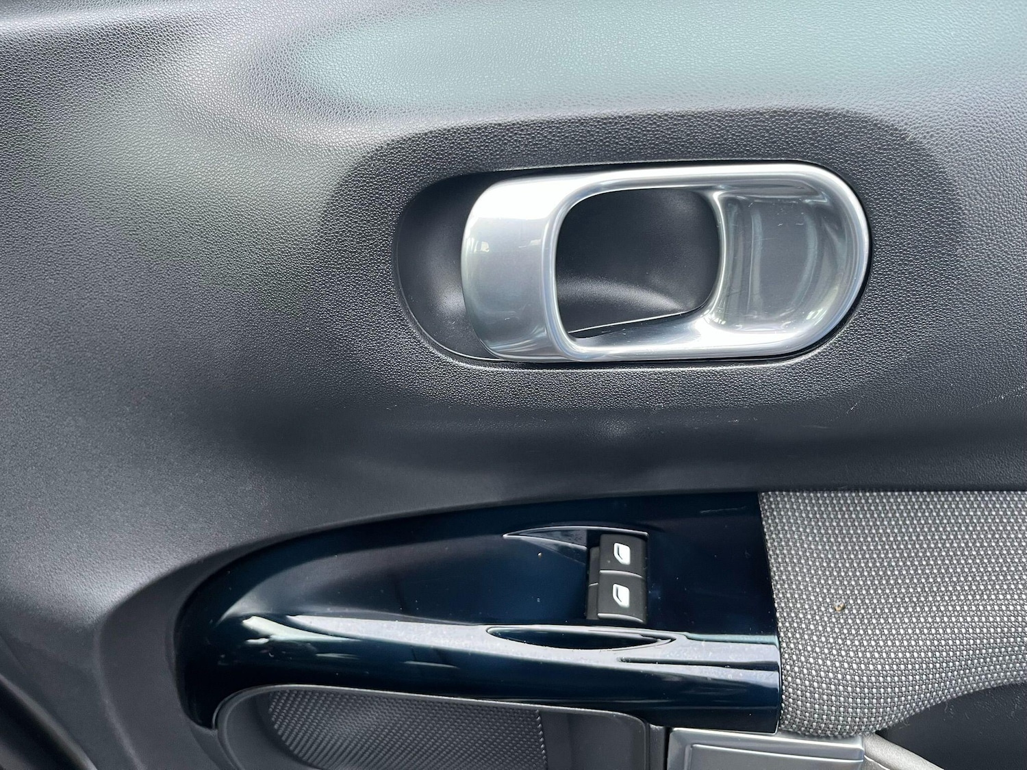 Used Citroen C4 Cactus 2016 for sale - 77469115: Photo 10