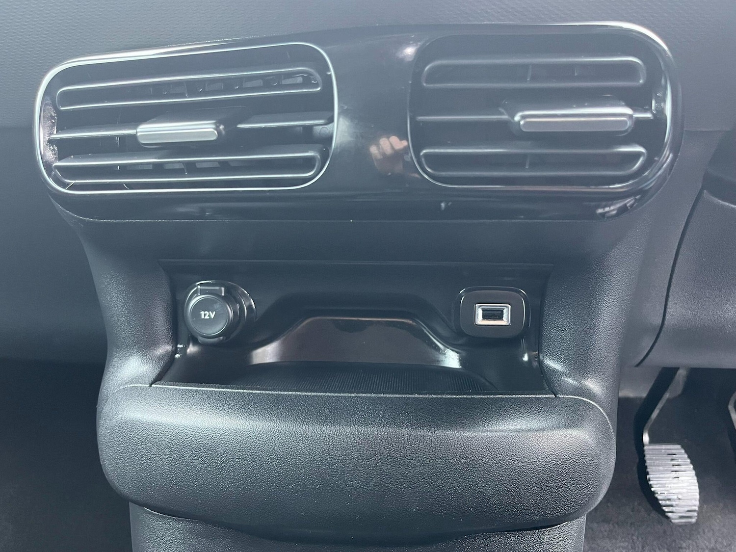 Used Citroen C4 Cactus 2016 for sale - 77469115: Photo 21