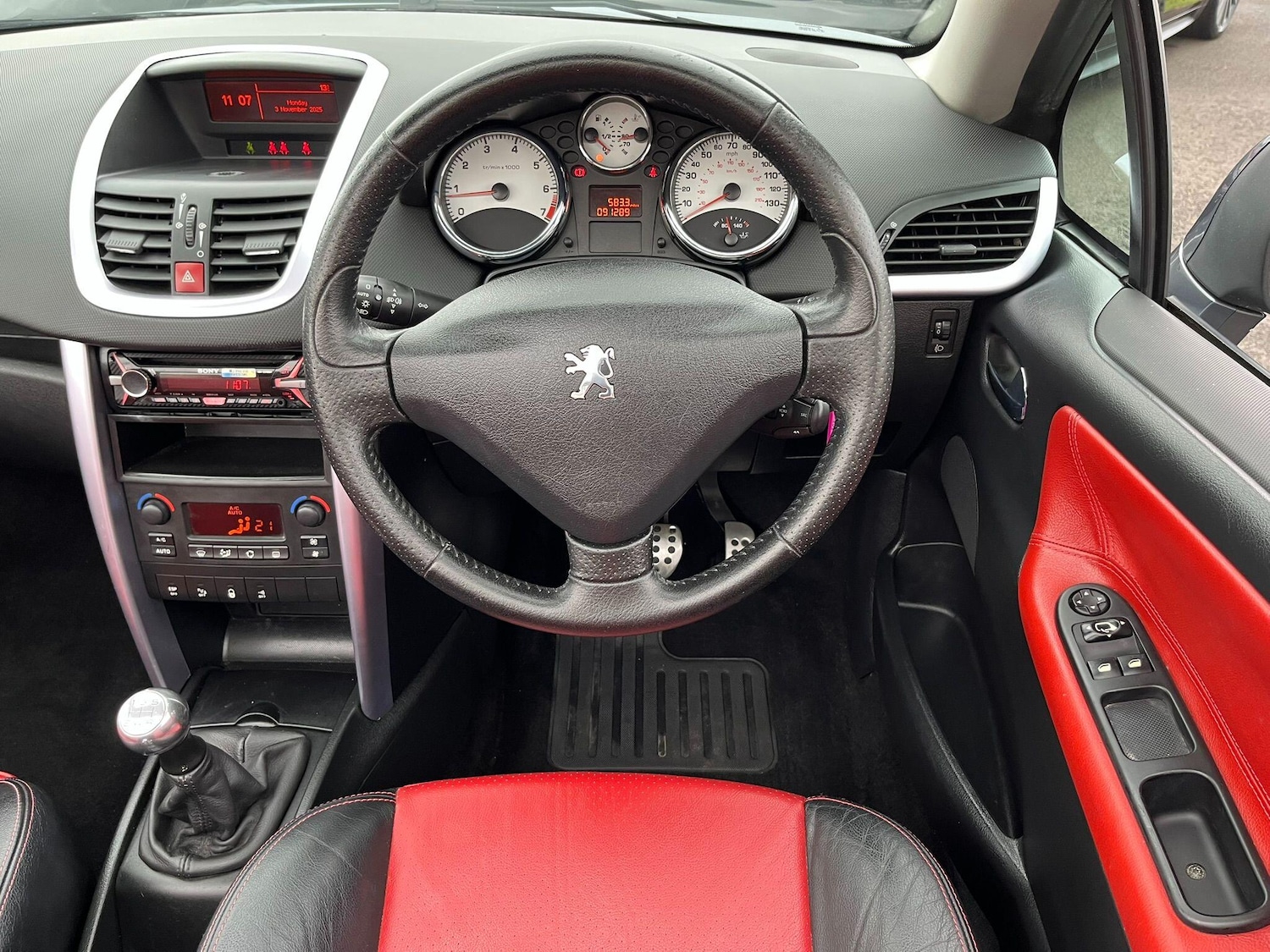 Used Peugeot 207 CC for sale - 76472836: Photo 18