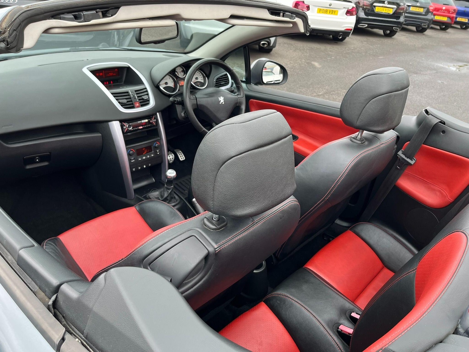 Used Peugeot 207 CC for sale - 76472836: Photo 30