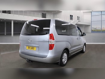 Used Hyundai i800 2017 for sale - 76528054: Photo