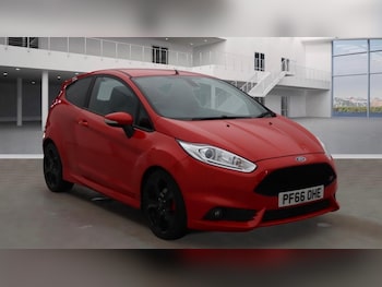 2016 (66) - 1.6 EcoBoost ST-3 3dr