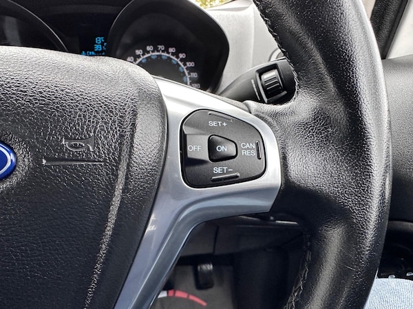 Used Ford Ecosport 2014 for sale - 74429295: Photo 19