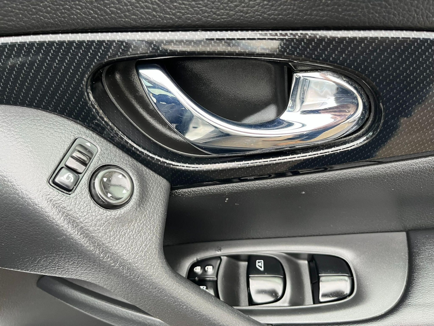 Used Nissan X-Trail for sale - 77683230: Photo 10