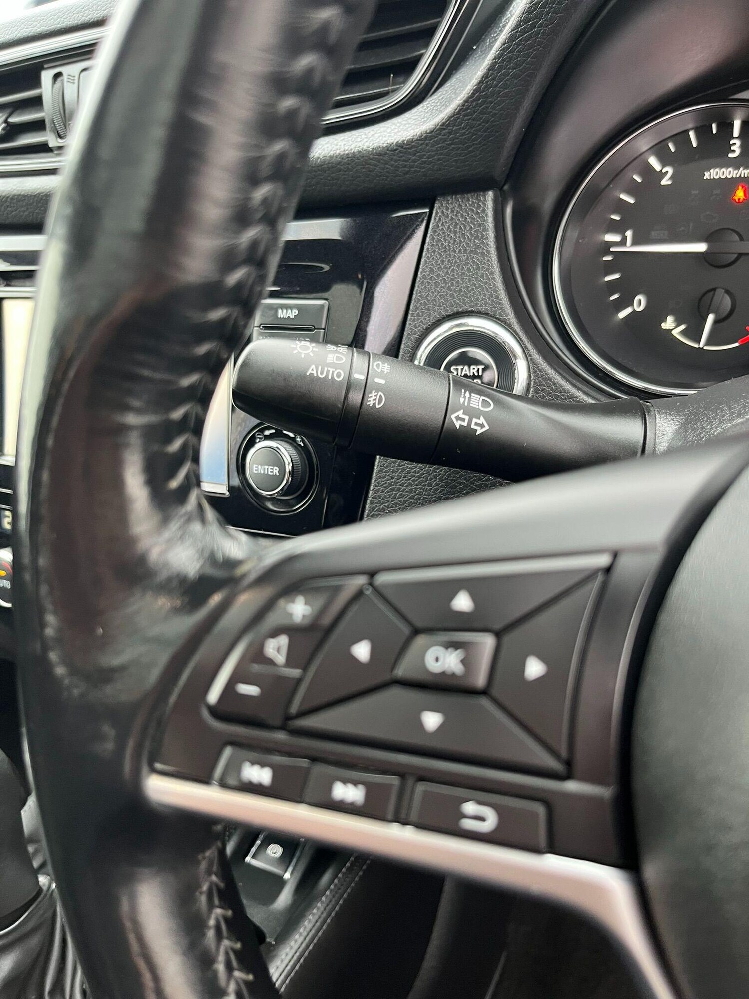 Used Nissan X-Trail for sale - 77683230: Photo 16