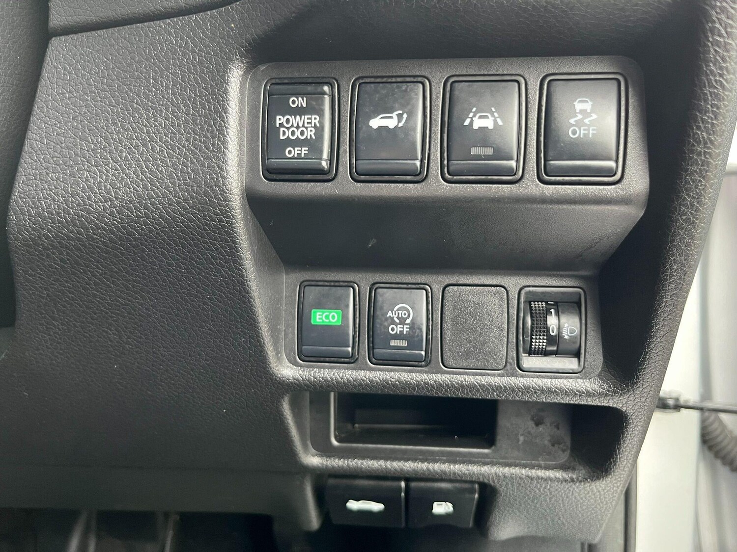 Used Nissan X-Trail for sale - 77683230: Photo 18