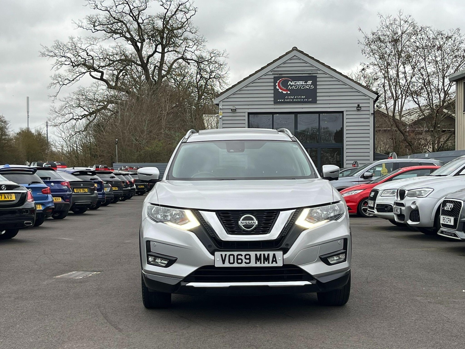 Used Nissan X-Trail for sale - 77683230: Photo 2