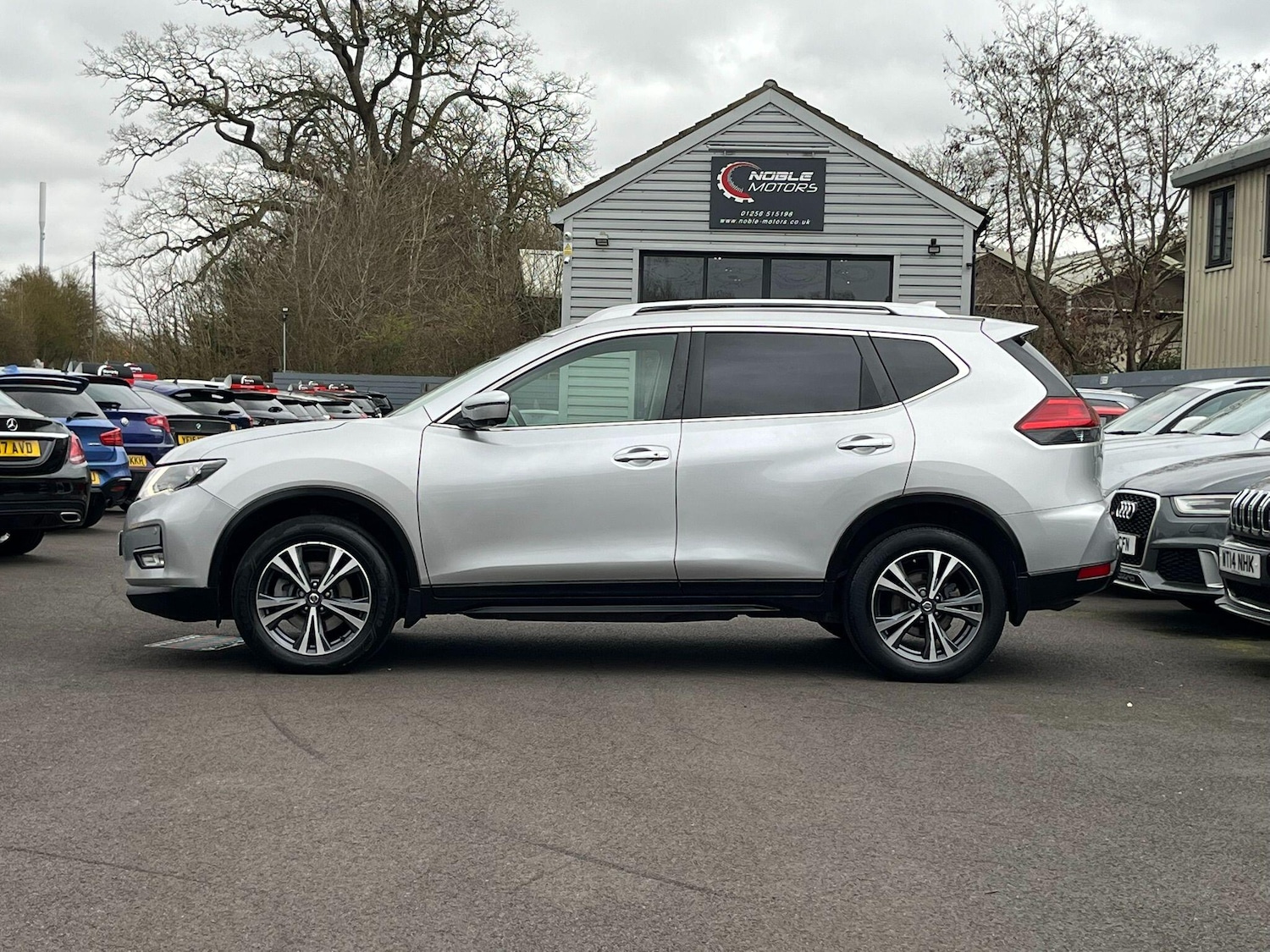 Used Nissan X-Trail for sale - 77683230: Photo 4