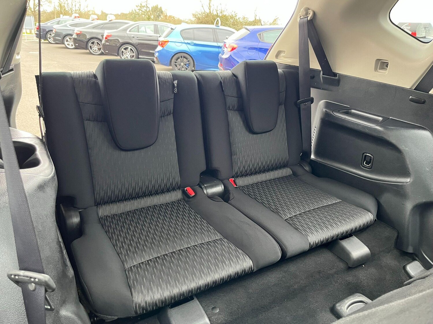 Used Nissan X-Trail for sale - 77683230: Photo 41