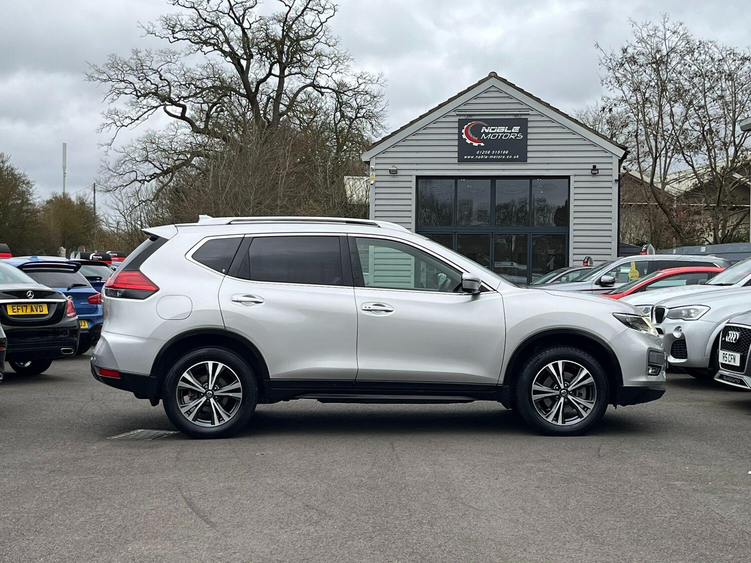 Used Nissan X-Trail for sale - 77683230: Photo 8