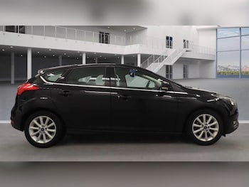 Used Ford Focus 2016 for sale - 75940316: Photo