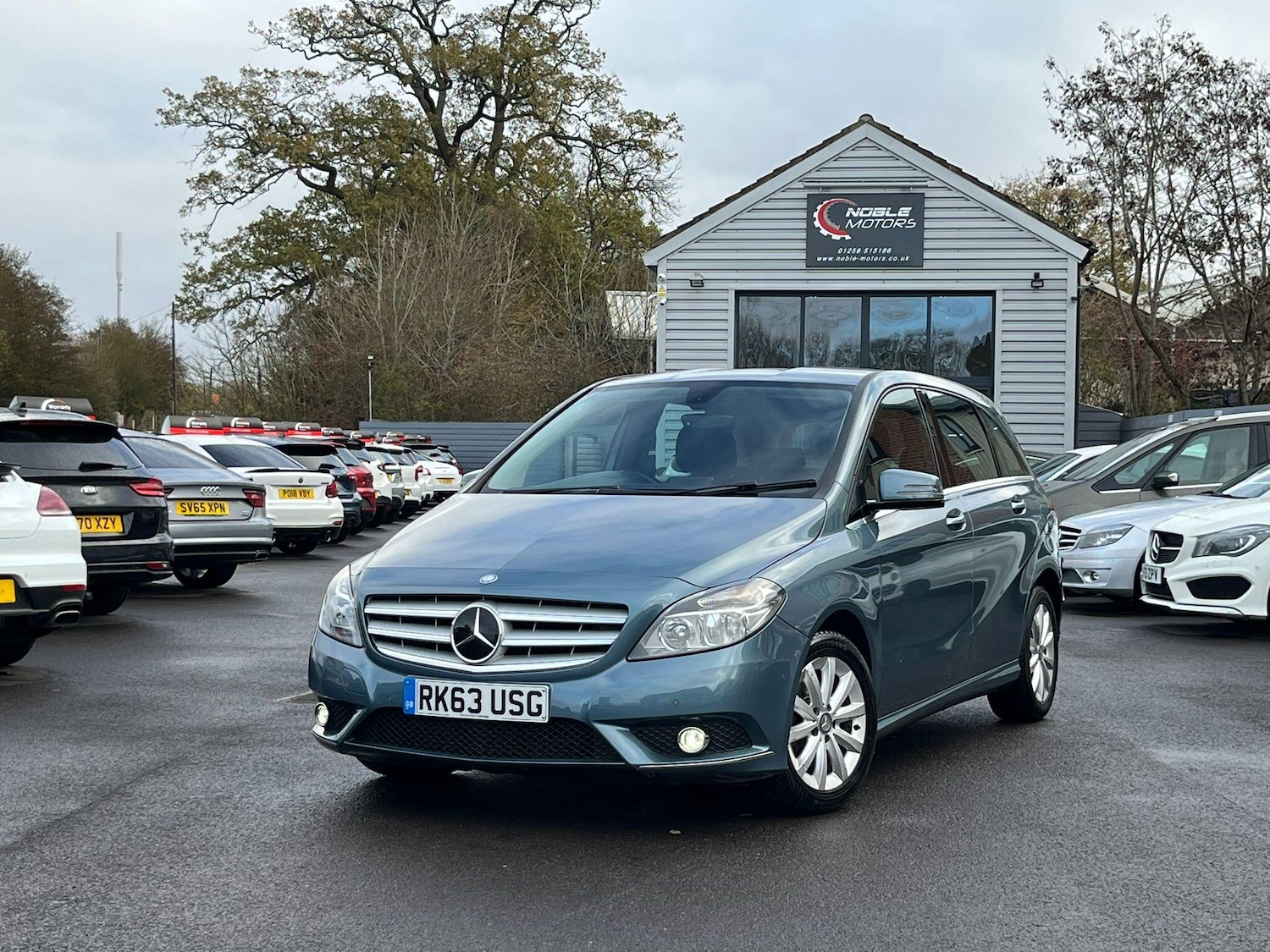 Used Mercedes-Benz B Class 2013 for sale - 76690039: Photo 3