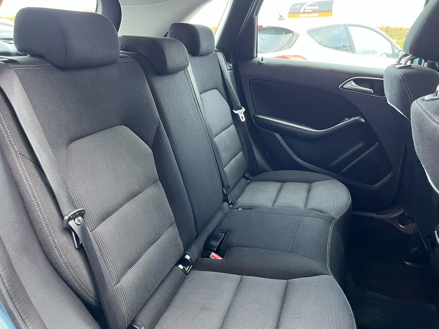 Used Mercedes-Benz B Class 2013 for sale - 76690039: Photo 33